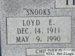 Loyd E. "snooks" Hoyl