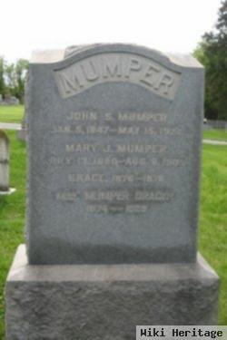 Mary J. "may" Mumper