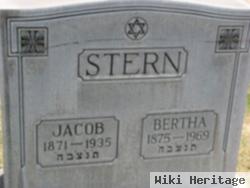 Bertha Stern