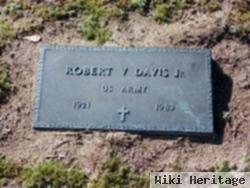 Robert V Davis, Jr