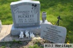 Stanley E Puckett