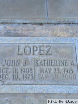 Katherine Arlene Reis Lopez