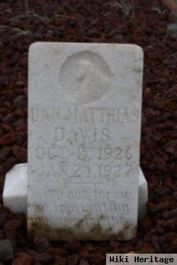 Dan Matthias Davis