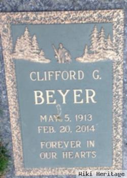 Clifford G Beyer