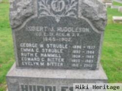 Robert J Huddleson