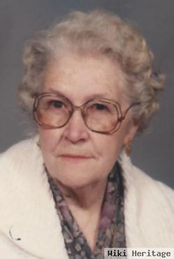 Lillian M. Schnorenberg Sneve