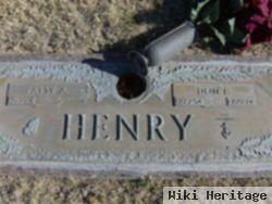 Don L. Henry