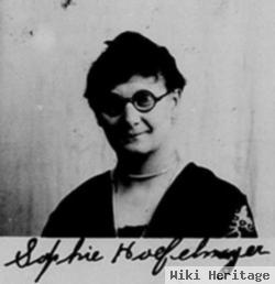 Sophia L. Hoefelmeyer