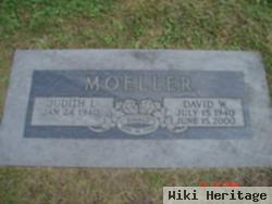 David W Moeller