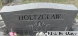 Belon H Holtzclaw