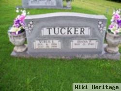 Vurlis E Tucker