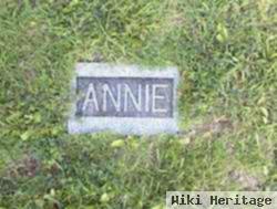Annie Pearl Fear