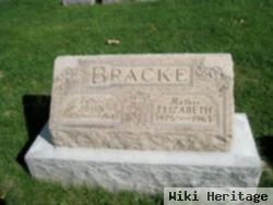 Elizabeth "lilly" Wiegel Bracke