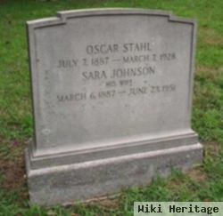 Sara Johnson Stahl