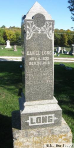 Daniel Long