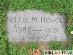 Nellie M Honold