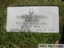 Harold Hubert Snider