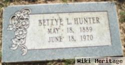 Bettye L Hunter