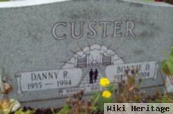 Danny R Custer