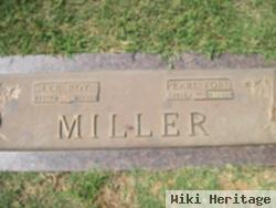 Lee Roy Miller