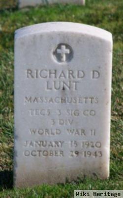 Richard D. Lunt