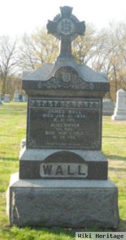 Mary Wall