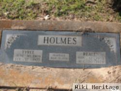 Realen Holmes