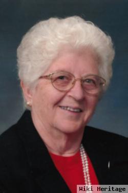 Antonia Helen "toni" Wurzer Kipp