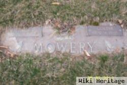 George D Mowery