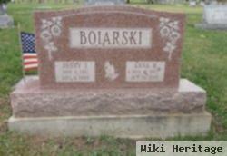 Henry T Boiarski