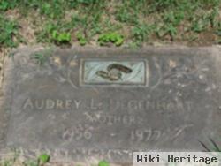 Audrey L Degenhart