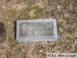 Richard Van Houten