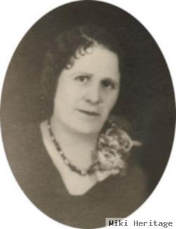 Chloe Elzina Holmes Richens