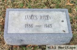 James Riley