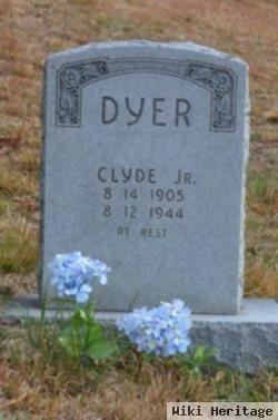 Clyde Dyer, Jr