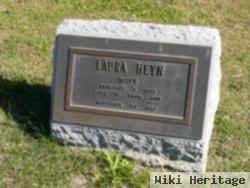 Laura Heyn