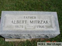 Albert Mitrzak