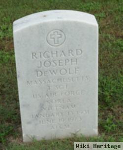 Richard Joseph Dewolf