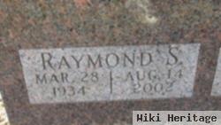 Raymond S Lloyd, Jr