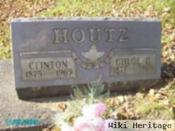 Clinton Houtz