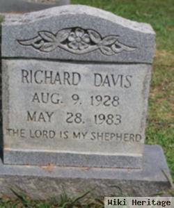 Richard Davis