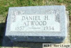 Daniel H Atwood