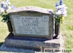 Lyle Dee Larowe