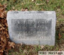 Joseph B Dilts