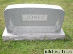 Son Jones