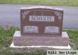 Henry E Schulte