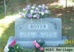 Earl Boyer