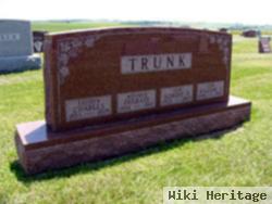 William J Trunk