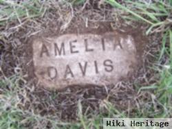 Amelia Davis
