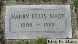 Harry Ellis Mast